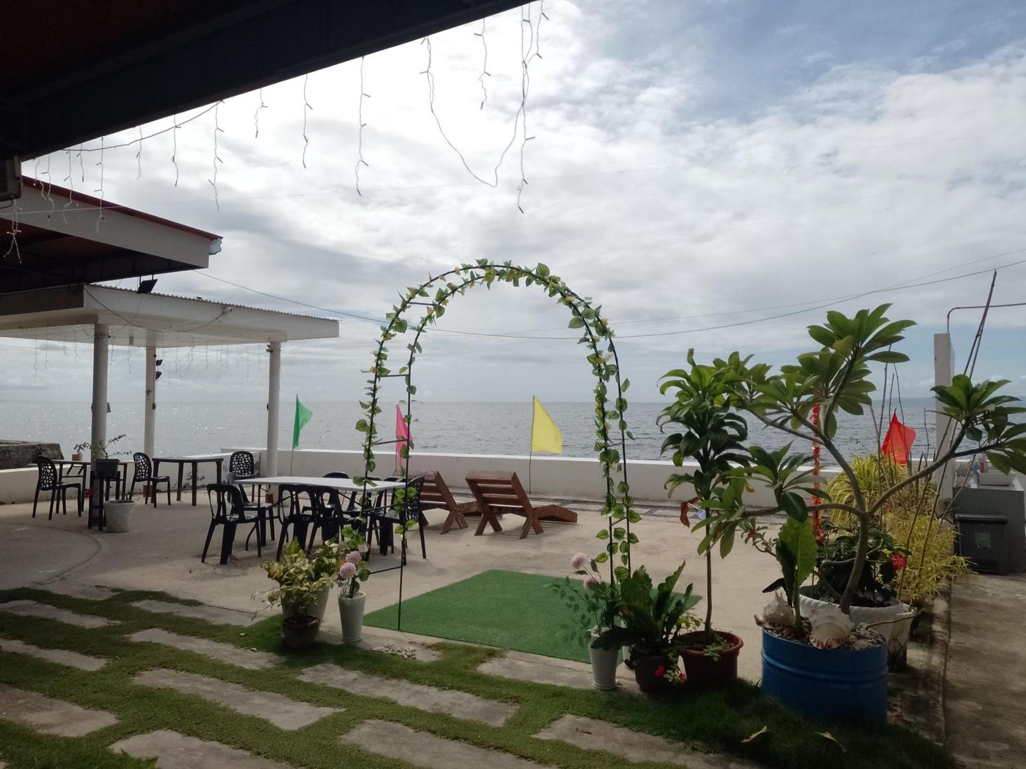 Angler'S Hub & Resort Oslob Dış mekan fotoğraf